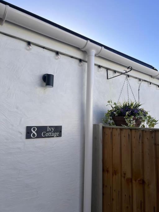 Ivy Cottage Prestatyn Bagian luar foto